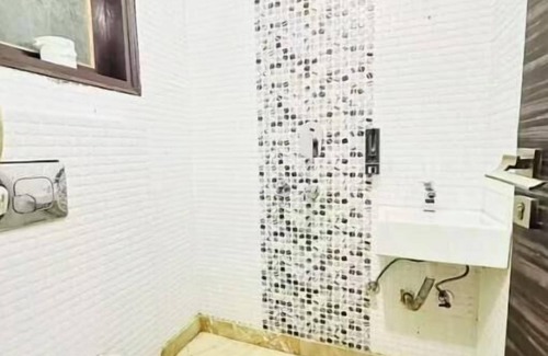 Delhi Cantonment Apartamento | Prahar Homes with PS 5 Setup
