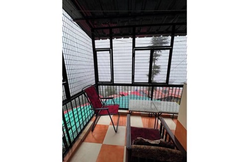 Delhi Cantonment Apartamento | Prahar Mussoorie by Prahar Homes