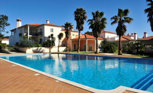 Praia del Rei Casa | Praia Del Rey ByThe Pools