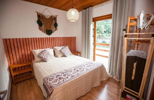 Estaleiro Casa | Praia do Estaleiro-BC, 2 vagas, Ar, Churras e Pet Friendly