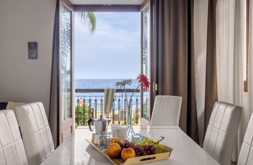 Praiola Apartamento | PRAIOLA BEACH HOUSE