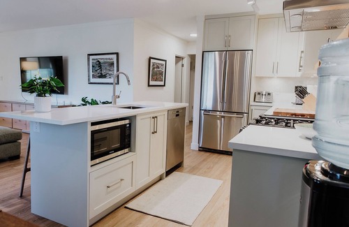 Langley Casa | Prairie Cottage, Aldergrove, BC — Tranquil country retreat with stunning views
