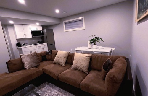 Fort Gary Casa | Prairie Luxury 1 Bedrooms Home