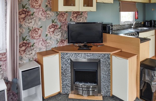 Clacton-on-Sea Cabaña | Praise Machine Caravan Experience