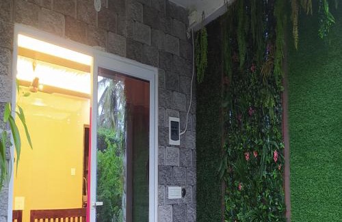 Gokarna Apartamento | Prakruti Home stay In Beach Side AC Room