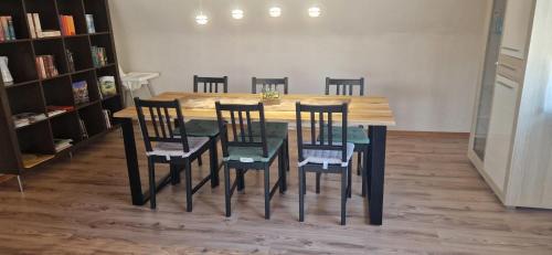 Tiefenbronn Apartamento | Pralinchen-Die Ferienwohnung im Nord-Schwarzwald