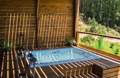 Aguas Mornas Casa | Prana Chalé com Hidromassagem - Águas Mornas - SC