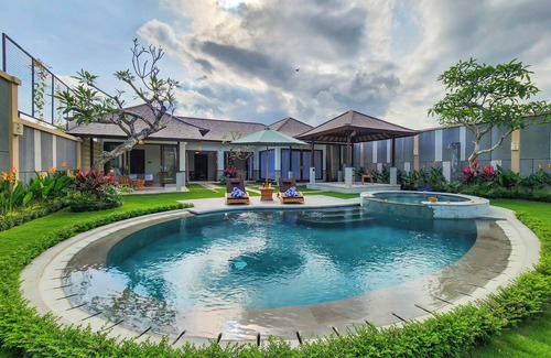 Melayang Villa | Pranaya Parama Ubud Villa by Nagisa Bali