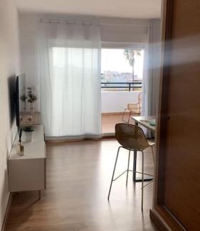 Torre de Benagalbon Apartamento | Precioso Apartamento, luminoso, equipado