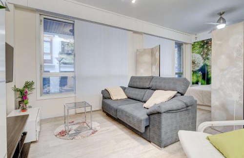 La Marina Apartamento | Precioso apartamento cercano al mar, Smart TV, 3 Pax