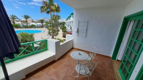 Costa Teguise Apartamento | Precioso apartamento en Playa Bastián