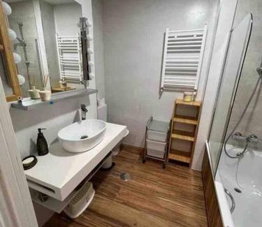 Gijon-Este Apartamento | Precioso apartamento recién reformado