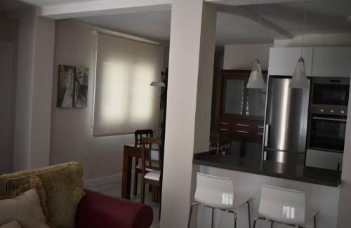 Almeria Centro Apartamento | Precioso piso en Almería centro con parking gratis