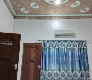 Lamu Apartamento | Precious Bungalow House
