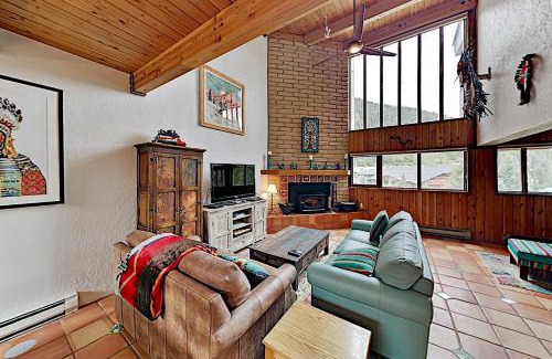 Taos Ski Valley Apartamento | Predock 3C