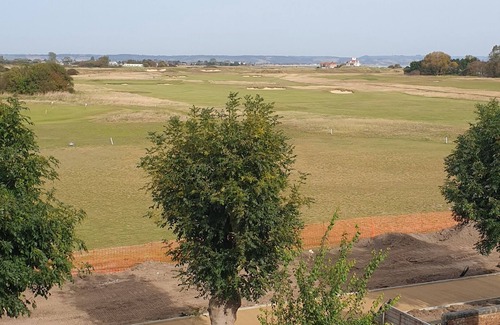 Littlestone-on-Sea Casa | Totalmente reformado de 3 dormitorios, 2 baños. Capacidad para 6 personas. Cerca de playa y campo de golf.