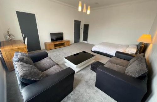 Uphall Apartamento | Premier Apartment C