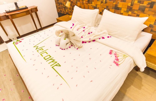 Gulhi Casa | Premier Beach