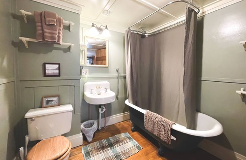 Meacham Casa | Cuádruple-Baño en la habitacion-Lujoso-Cabin 1