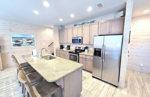 Gulf Shores Cabaña | Premier Coastal Home - Pool, All Beach Equipment Provided! Pets stay FREE!