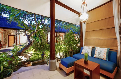 Downtown Kuta Hotel | Premier Deluxe Cottage 2 minutos de la playa de Kuta