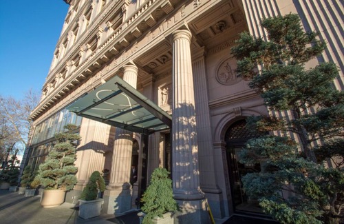 Downtown Portland Apartamento | Premier Double Beds with Signature Amenities