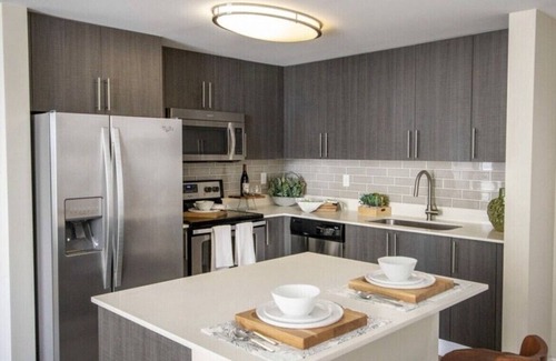 Tarpon River Condominio | PREMIER High Rise Condo in Downtown! Perfect for long stays!