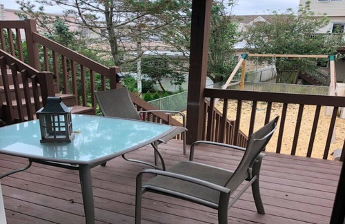 Ortley Beach Casa | PREMIER HOST-2BR SEASIDE PARK SUITE#57, One Short Block to Beach, Kit, Liv Room