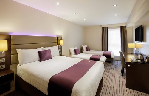 Birmingham Hotel | Premier Inn Birmingham City - Aston