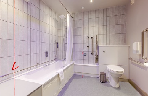 Coventry Hotel | Premier Inn Coventry City - Earlsdon Park