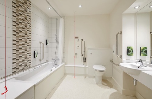 Newport Hotel | Premier Inn Isle Of Wight - Newport