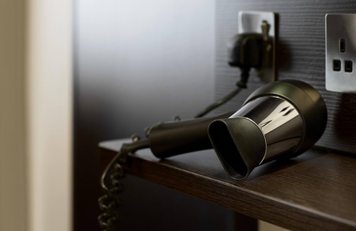 Newport Hotel | Premier Inn Isle Of Wight - Newport