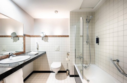 Altstadt-Nord Hotel | Premier Inn Köln City Mediapark