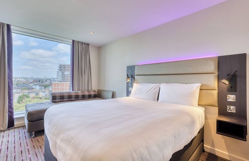 Paddington Hotel | Premier Inn London Paddington - Paddington Basin