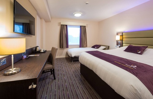 Maidenhead Hotel | Premier Inn Maidenhead Town Centre