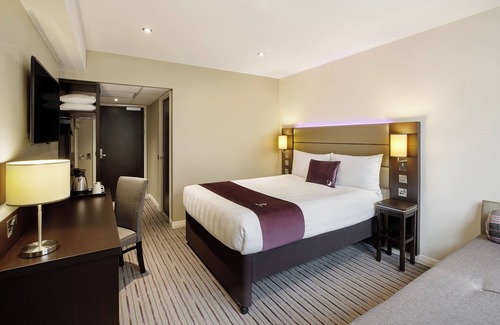 Newark Hotel | Premier Inn Newark