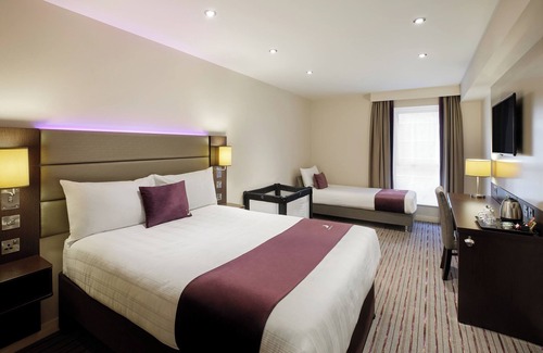 Ripley Hotel | Premier Inn Ripley