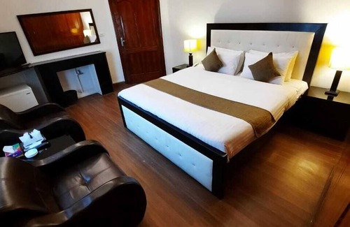 F-7 Sector Casa | Premier Inn Villa