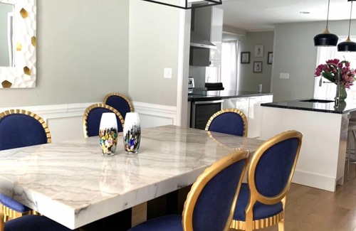 Buechel Casa | Premier location, fantastic classic home