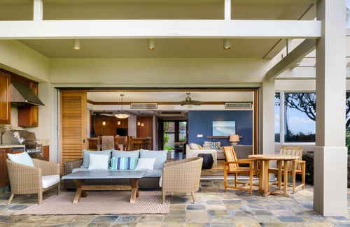 Kaupulehu Condominio | Premier Luxury 3 Bedroom Villa at Hualalai Resort with Golf Course Views!