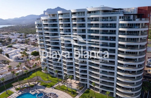 San Carlos Condominio | Premier Playa Blanca Condo 204: 1BR,1.5BA,Beachfront,Ocean Views,Hotel Service