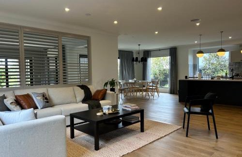 Mambourin Casa | Premier room in the west of Melbourne