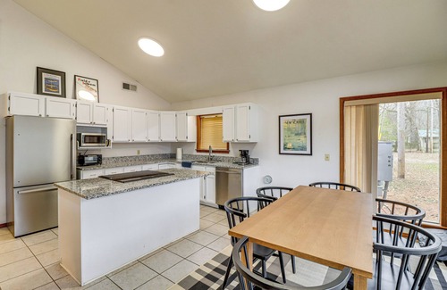 Flippin Cabina | Premier Trout Fishing: Scenic White River Cabin