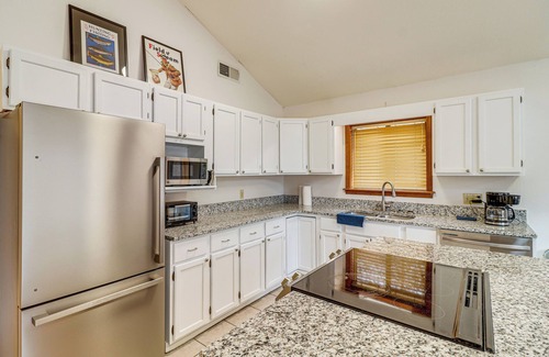 Flippin Cabina | Premier Trout Fishing: Scenic White River Cabin