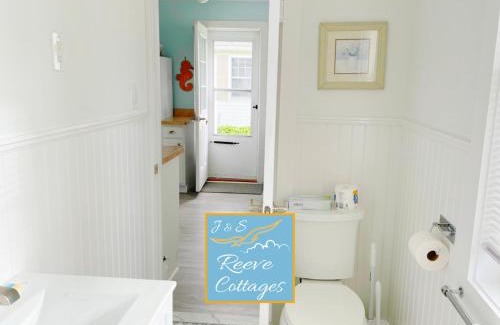 Aquebogue Casa | Premier Waterfront Cottage 2