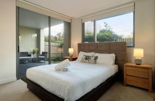 Warrawee Apartamento | Premium 2 Bedroom Garden Apartment