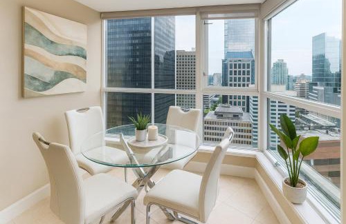 Coal Harbour Apartamento | Premium 2 BR Apartment with Floor-to-Ceiling Windows Coal Harbour