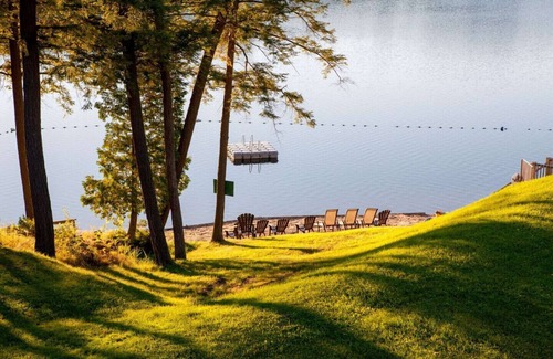 Seguin Cabina | Premium 3 Bedroom Cottage