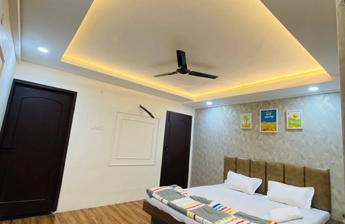 Maheshwar Cama Y Desayuno | Premium accommodation close to the riverside and fort