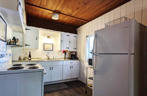 Phelps Chalet De Esquí | POV Resort Cabins - Firefly Cottage (2 hab) - Unidad 9